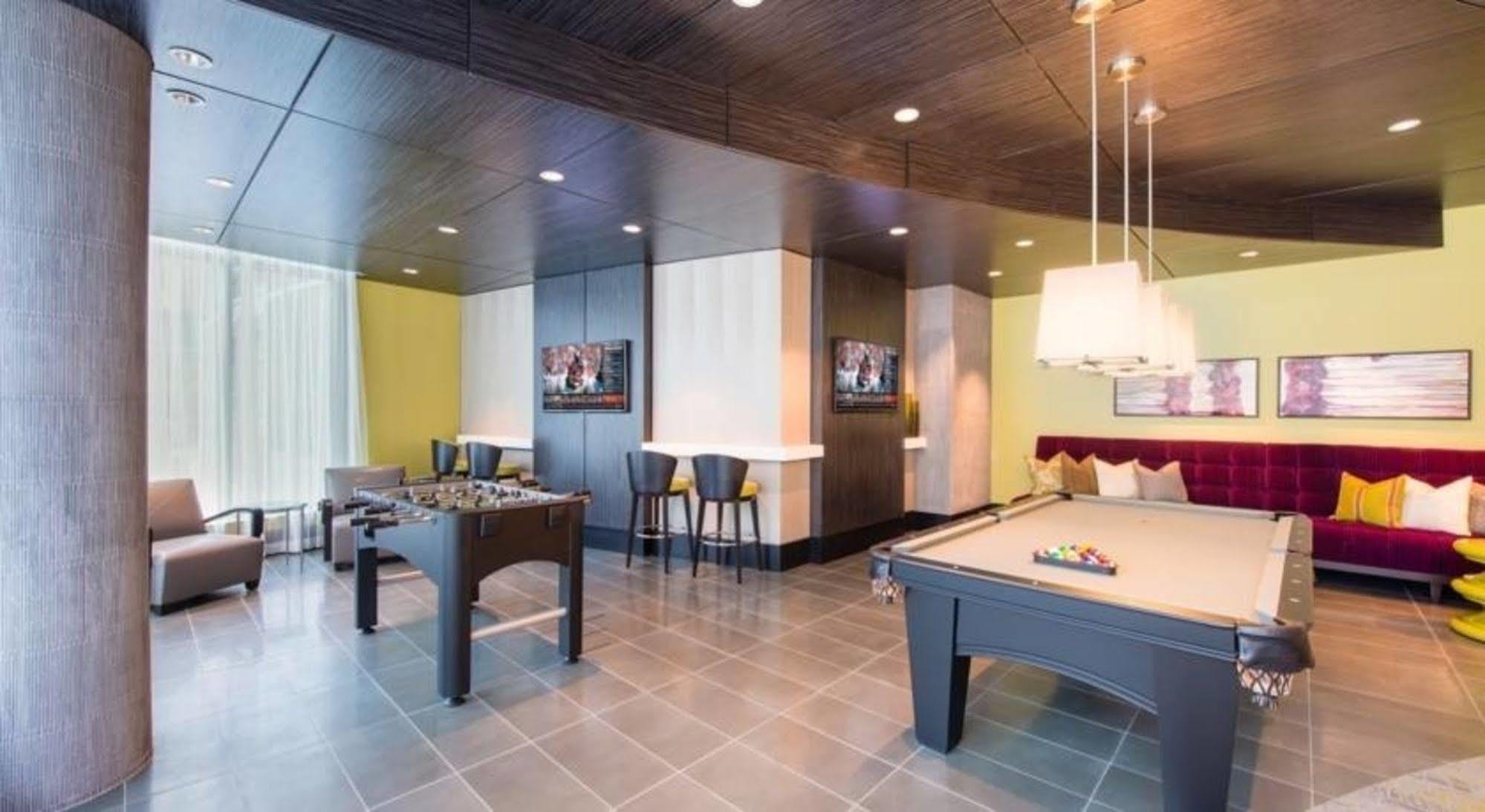 泰森斯角 Ovation At Park Crest By Bridgestreet酒店 外观 照片